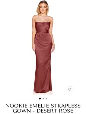 Nookie Emelie Strapless Satin Strapless Gown in Desert Rose Size XS